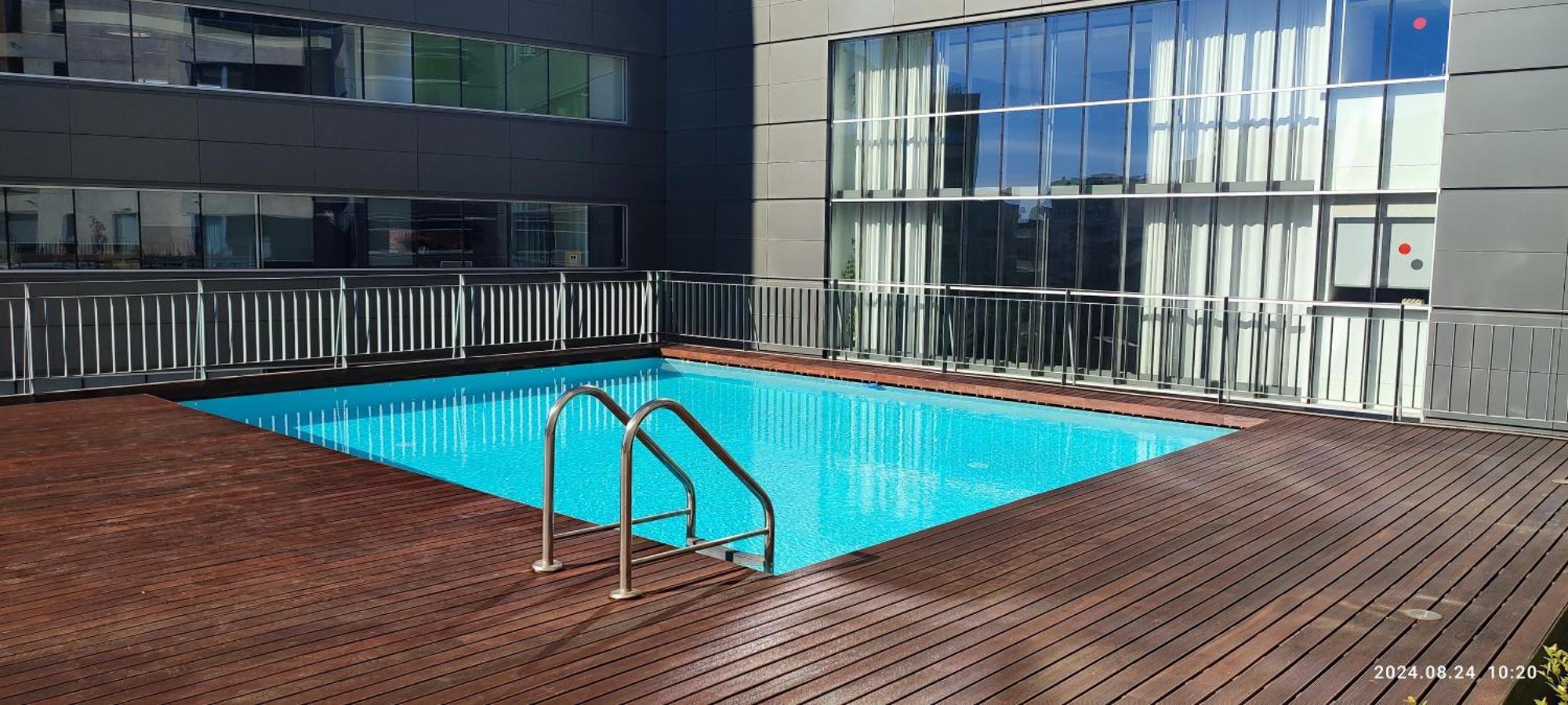 Nice Duplex Apartment With Free Pool And Garage Lisboa Exterior foto